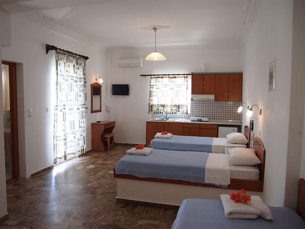 Homer'S Inn Hotel Íosz Kültér fotó